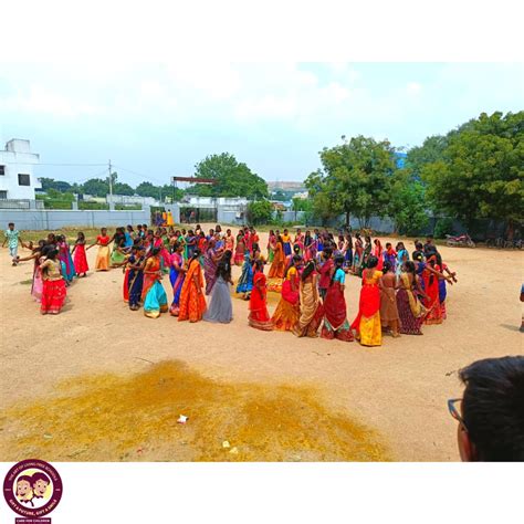 Art Of Living Free Schools On Twitter Our Free School In Telangana Celebrated Bathukamma A