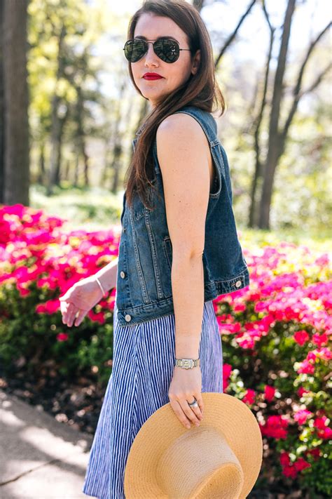 Dallas Blogger Amy Havins Wears A Blue And White Old Navy Spring Dress