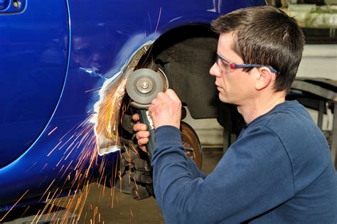 Interested In Auto Body Training What Its Like To Work As An Auto