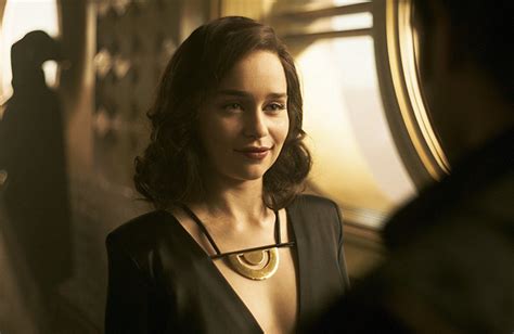Emilia Clarke Says Ron Howard ‘saved Solo A Star Wars Story Indiewire