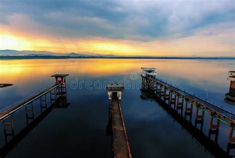 Bang Phra Reservoir Chonburi Thailandwith The Morning Lightthe