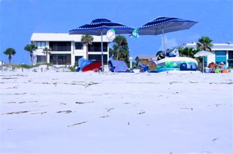 The Anna Maria Island Beach Sands 203 601 Gulf Dr N Bradenton Beach