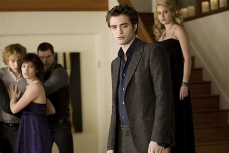 Twilight 25 Things Edward Cullen Did Before The First Movie Part 2