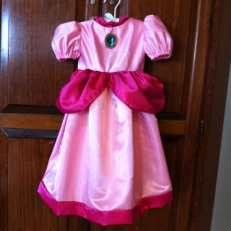 8 princess dresses using 1 pattern! Princess peach costume | Princess peach costume, Diy costumes kids, Princess peach costume diy