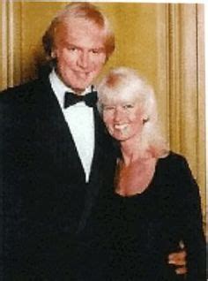 See justin hayward pictures, photo shoots, and listen online to the latest music. justin hayward family pictures - Google Search | Justin ...