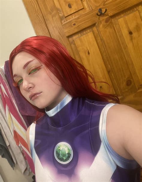 my starfire cosplay starfire from super sons r cosplaygirls