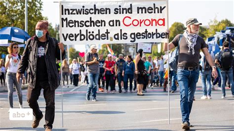 Demonstranten versuchten demnach, polizisten die. Corona-Demonstration: Konstanz erwartet Zehntausende ...