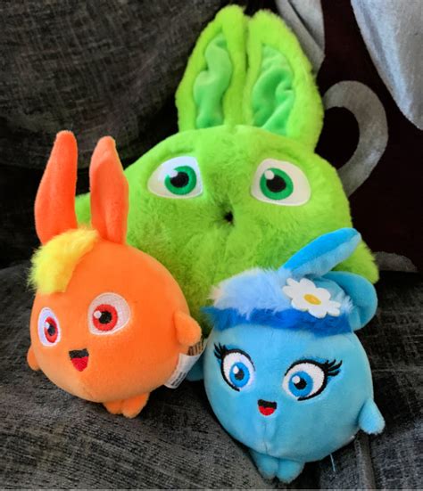 Review Sunny Bunnies Giggle And Hop Soft Toy Uk