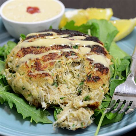 Step 1 in a medium bowl, whisk together egg, mayonnaise, lemon juice, red pepper flakes, tarragon, and scallions. Easy Crab Cakes Recipe | Gourmet Food Store
