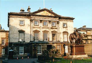 Dundas House: Overview of Dundas House