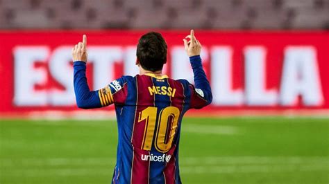 Lionel messi spielt künftig für psg. FC Barcelone : Lionel Messi égale le record de Pelé