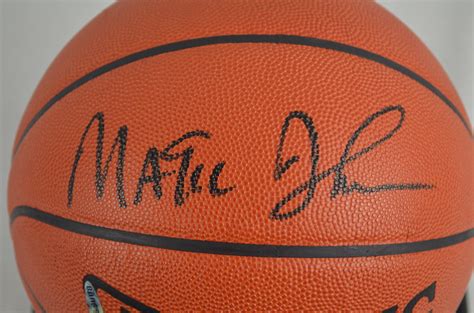 Lot Detail Magic Johnson Autographed Official Nba Basketball W