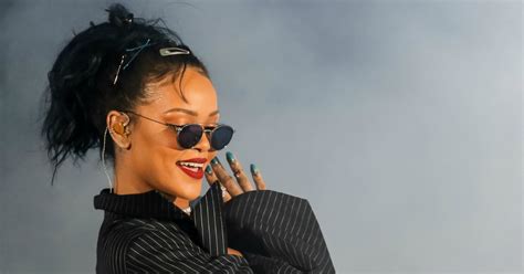 Rihanna Drops Anti Diary Video Anti Tour