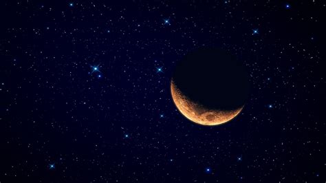 Crescent Moon Images