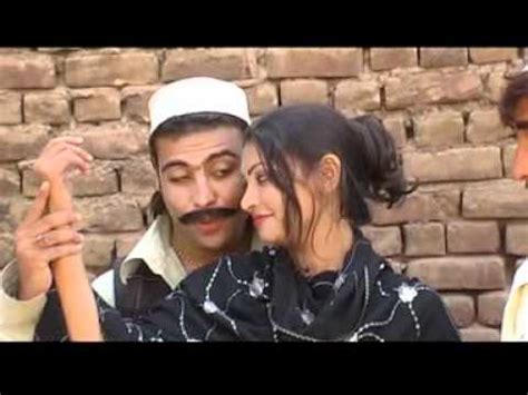 Daaji ma la motor waakhla che garzam pake plaar: PASHTO FUNNY DANCE Za Ba Nan Gadegam - YouTube