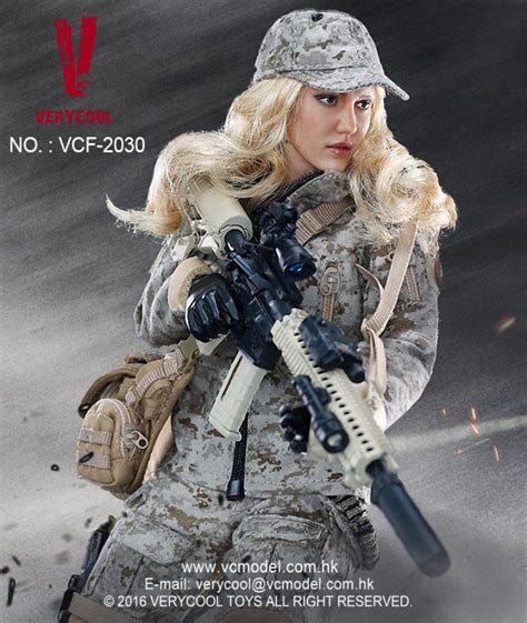 Digital Camouflage Women Soldier Max