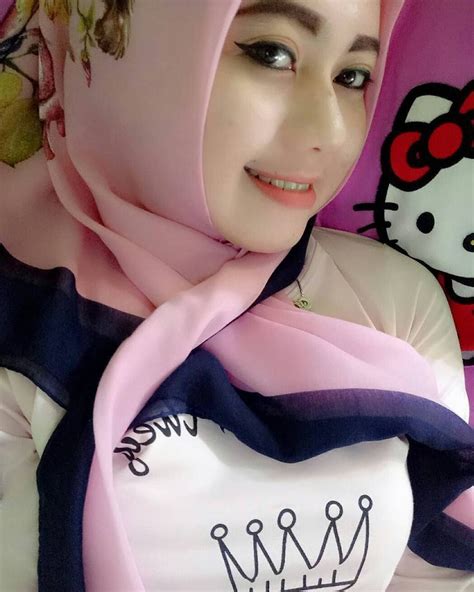 Pin Di Gaya Hijab