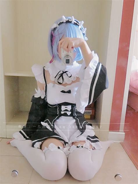 Beautiful Rem Ero Cosplay Has The Perfect Figure Sankaku