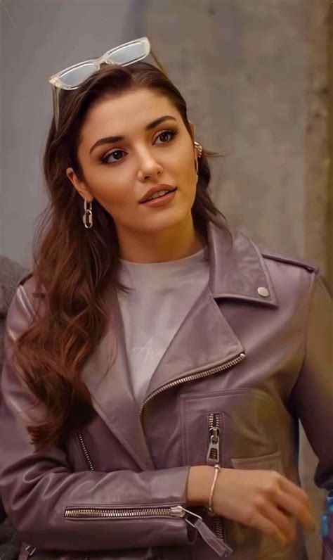 Hande Erçel ♥️ Female Clothes Outfits Fashion Classy Outfits For Women