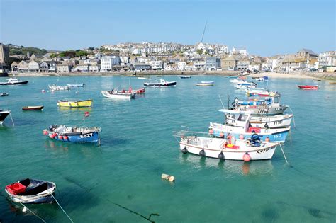 Tate st ives features work by iconic 20th century artists who lived and worked in the town, including alfred wallis, ben nicholson a. A Day In St Ives - Seasalt Stories