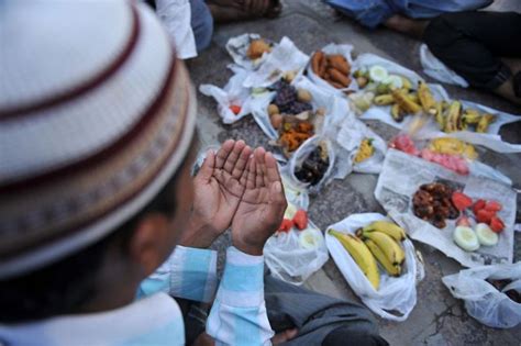 Celebrating Ramadan Around The World 51 Pics