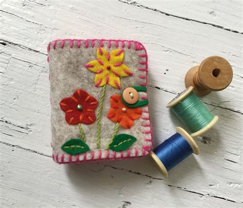 Felt Needle Book With Embroidered Flowers Sewing T Sewing Needle