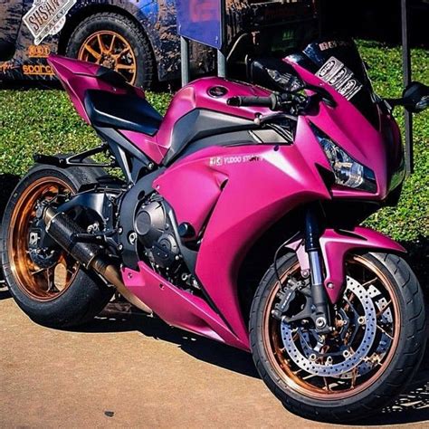 chairellbikes4life pink motorcycle cute cars custom sport bikes