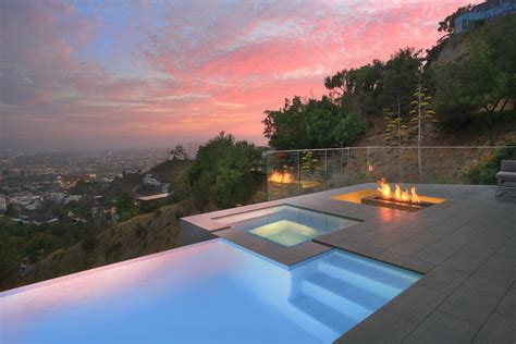 Would You Like To Swim In Those 10 Infinity Pools