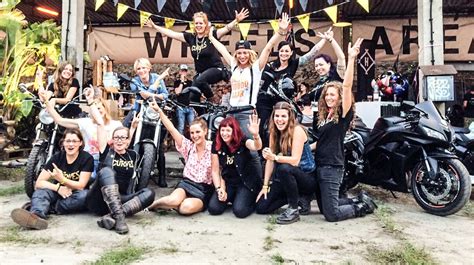Meet The Curves Berlins All Female Biker Club Breaking Down Boundaries