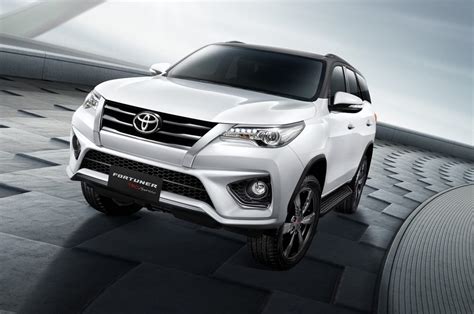 While the changes outside are pretty significant, the fortuner's cabin remains largely unchanged from before, although some equipment changes are to be expected. 2016 Toyota Fortuner TRD Sportivo Launched in Thailand ...