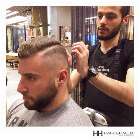 Son zamanların en beğenilen erkek saç kesimlerinden biri İtalyan Model HandeHaluk ulus