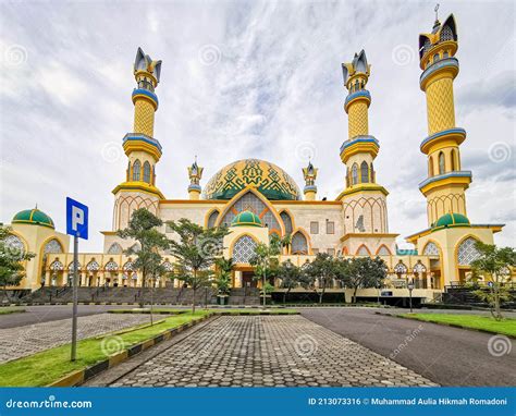 Masjid Raya Hubbul Wathan Islamic Center Mataram Lombok West Nusa Tenggara Indonesia Stock