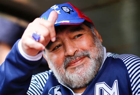 Murió Diego Maradona A Los 60 Años