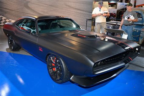 Retrolicious Dodge Shakedown Challenger Concept Pays Homage To 1971 M
