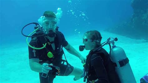 surprise marriage proposal underwater while scuba diving in cozumel mexico youtube