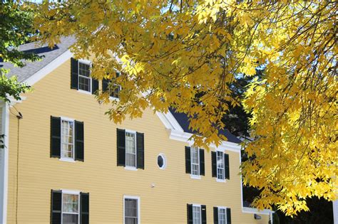 Join The Gossip Beautiful New England Homes