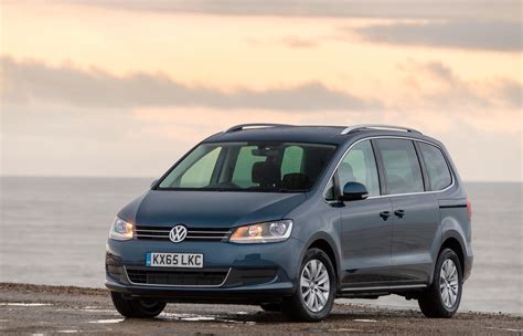 Volkswagen Sharan Used Car Review Eurekar