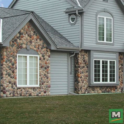 Add A Rock Accent To Your Homes Exterior With Cast Natural Stone