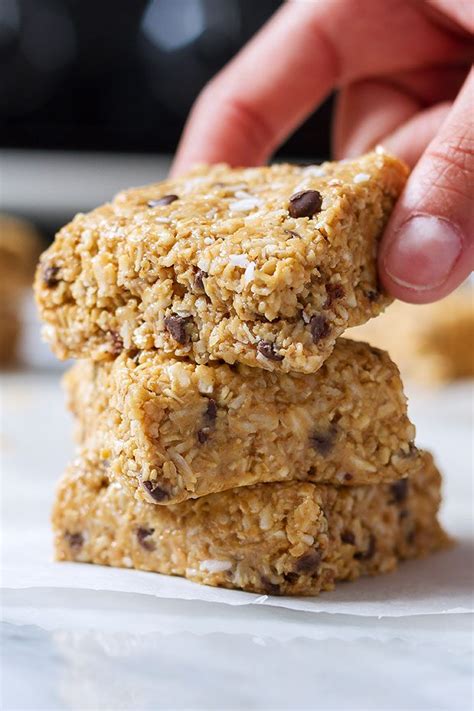No Bake Energy Bars With Oat Peanut Butter And Chocolate — Eatwell101