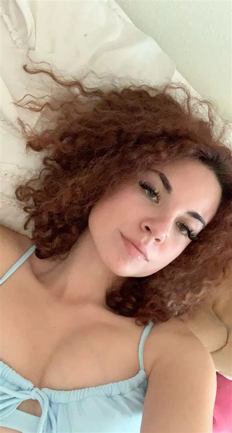 Curly Girl Italian X Mexican X Puerto Rican Nudes Mixedracegirls
