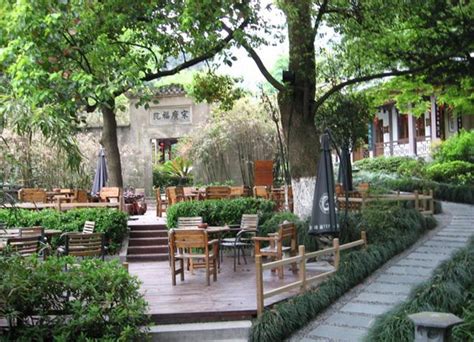 In the winter, every family there makes sauce ducks. Dragon Well Tea Plantation Hangzhou, Hangzhou Attraction