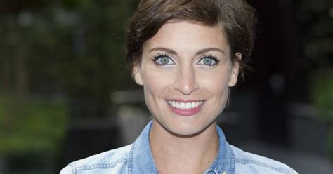 The sports star may have accumulated a mountain of international golfing championships, but his biggest win has perhaps been asking his. Vivienne van den Assem gaat naar Omroep WNL | Show | AD.nl