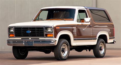 This 3500 Mile 1982 Ford Bronco Could Sell For Twice As Much As The