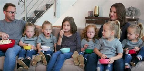 20 Facts About The All Girl Busby Quints From Tlcs Outdaughtered Yourtango