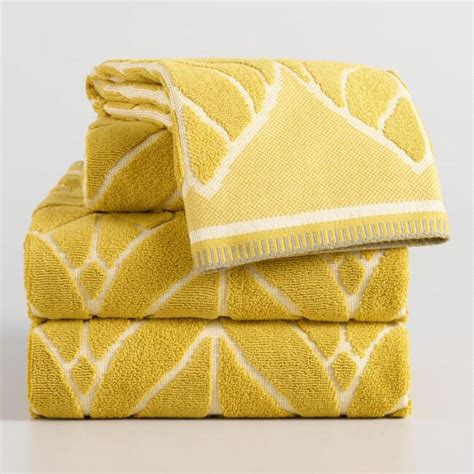 The most good big and bright towels, cheers! Chartreuse Green Leaf Sculpted Anise Bath Towel | Yellow ...
