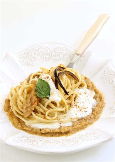 We did not find results for: Spaghetti alla chitarra con crema di melanzane, paprika ...