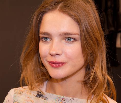 Entertainment Point: Natalia Vodianova,s Dresses Choice and Hot Wallpapers
