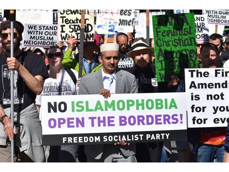 Jump to navigation jump to hukum islam, syariah, syariah islam (id); Seattle Anti-Sharia Protest, Counter-Protest In 15 ...