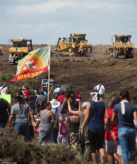 Native American Protesters Clash With Security Over The Dakota Access Oil Pipeline Daily Mail