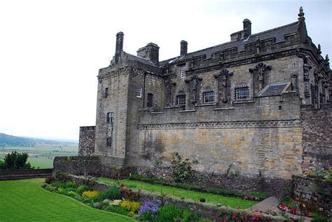 Beautiful Castles Near Glasgow Scotland Travefy Blog Beautiful